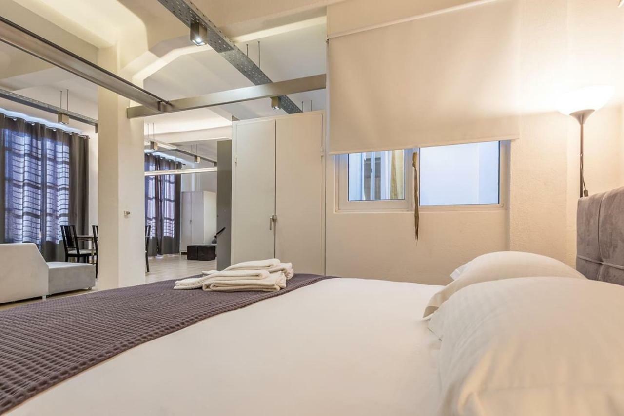 Renovated Loft At The Center Of Monastiraki Lägenhet Aten Exteriör bild